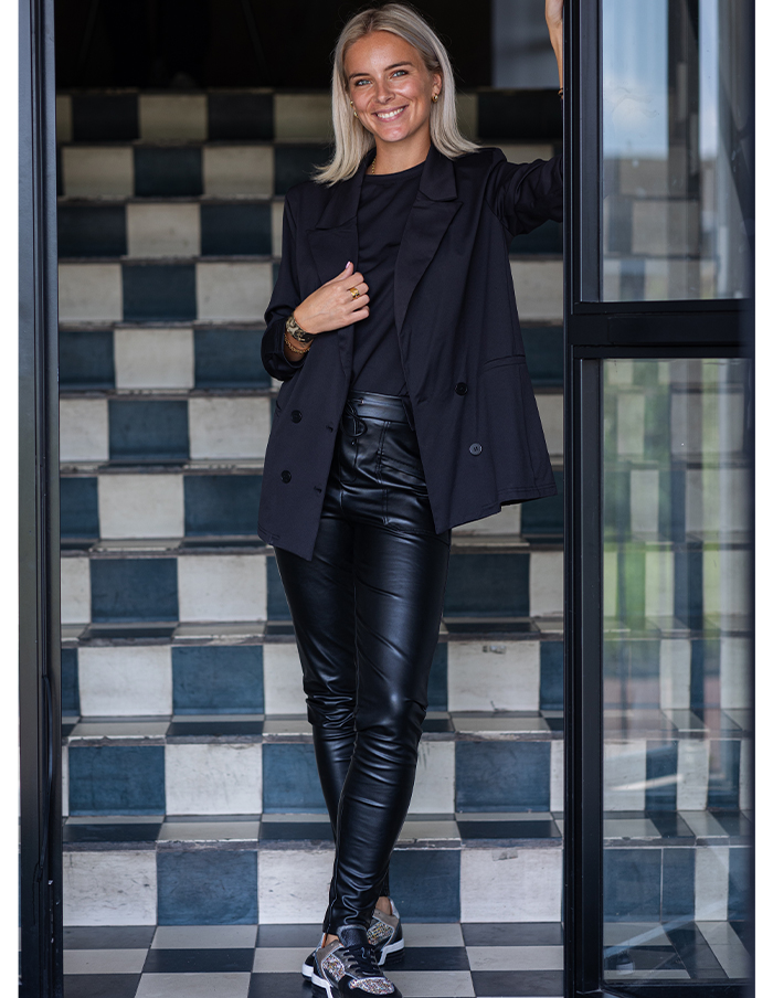 Broek Chica's Met Koordje Zwart 