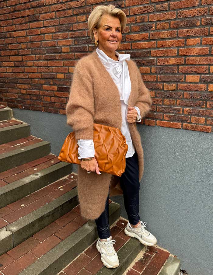Vest Unique Long 22313 Cognac