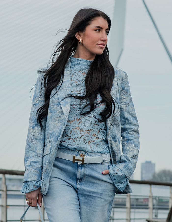 Blazer Bridge Pailletten C30095 Lichtblauw