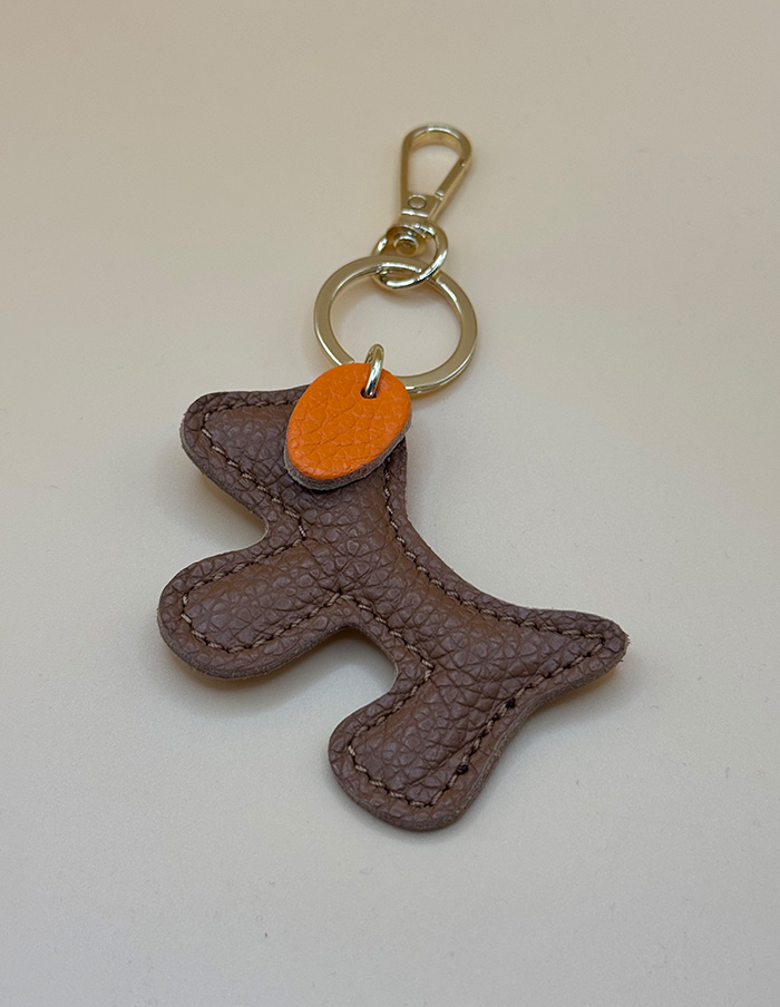 Bag Charm Dog Bruin