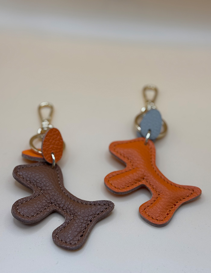Bag Charm Dog Bruin