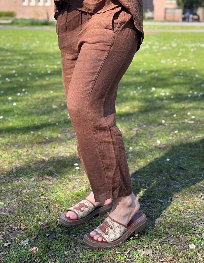 Broek Short Le Lin 06053 Donkerbruin