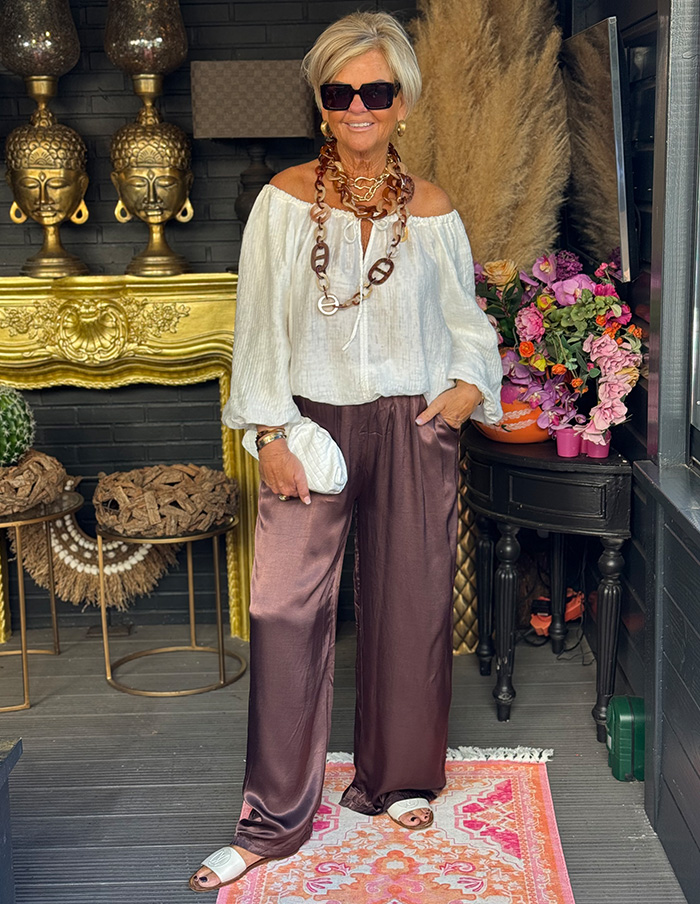 Broek Aura 32331 Donkerbruin