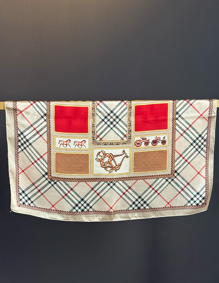 Sjaaltje Saddle 18100 Beige/Rood