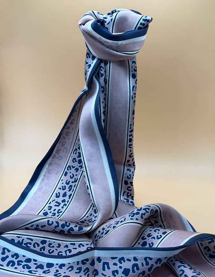 Sjaaltje Lolita 70441 Roze