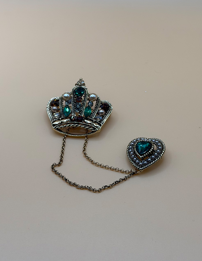 Broche Kroon/Hart Bow 