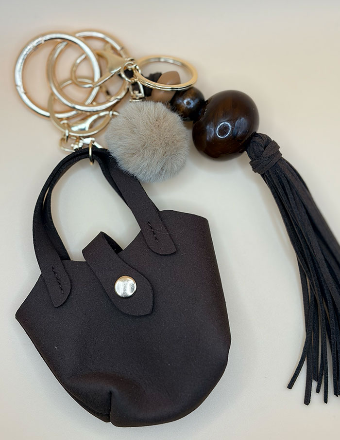 Bagcharm Pom & Pouch Bruin