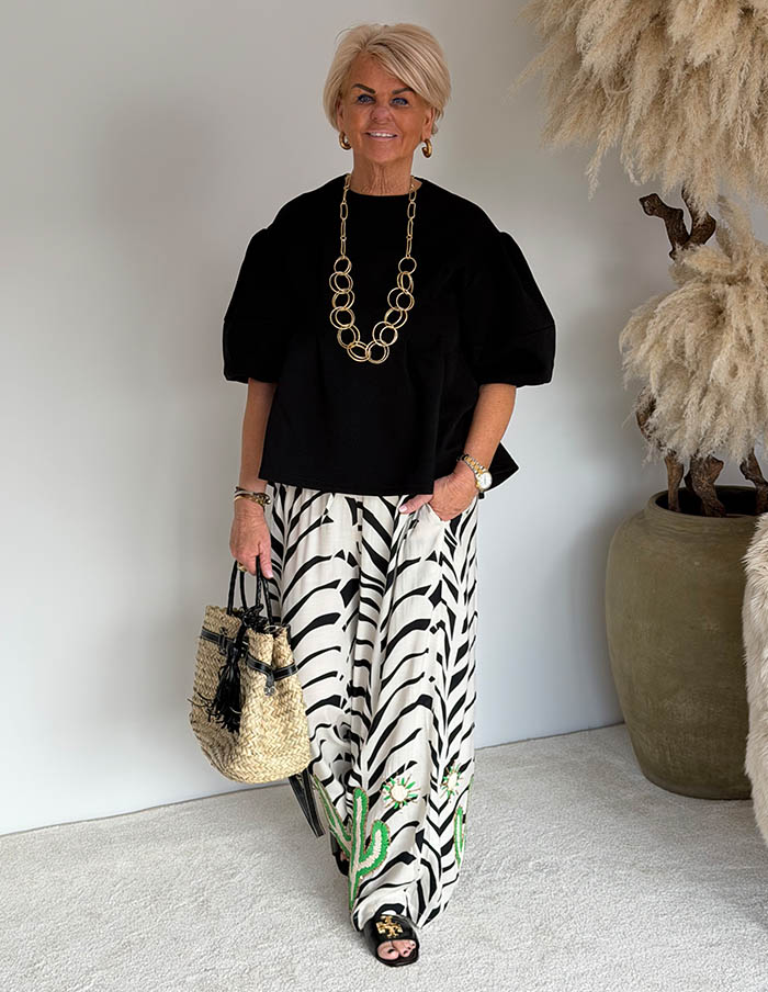 Top Pom 5215 Zwart