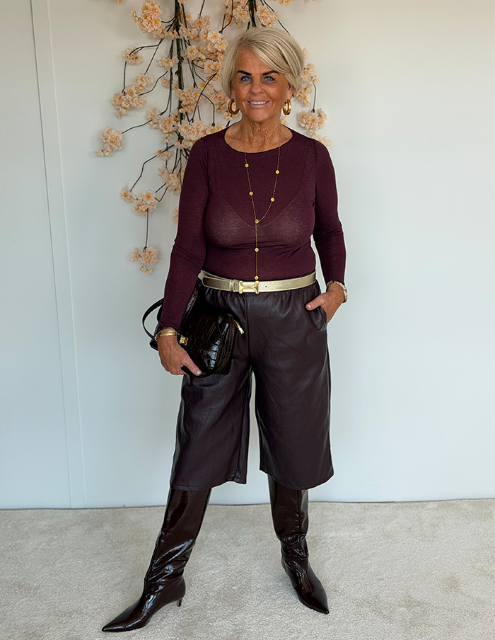 Bermuda Basic Leather 30326 Aubergine