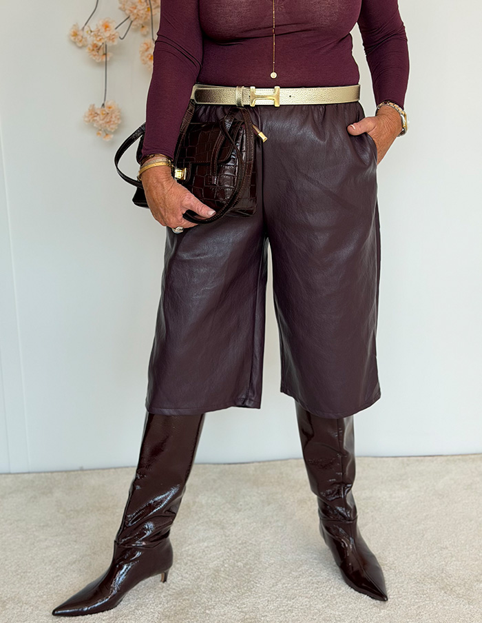 Bermuda Basic Leather 30326 Aubergine